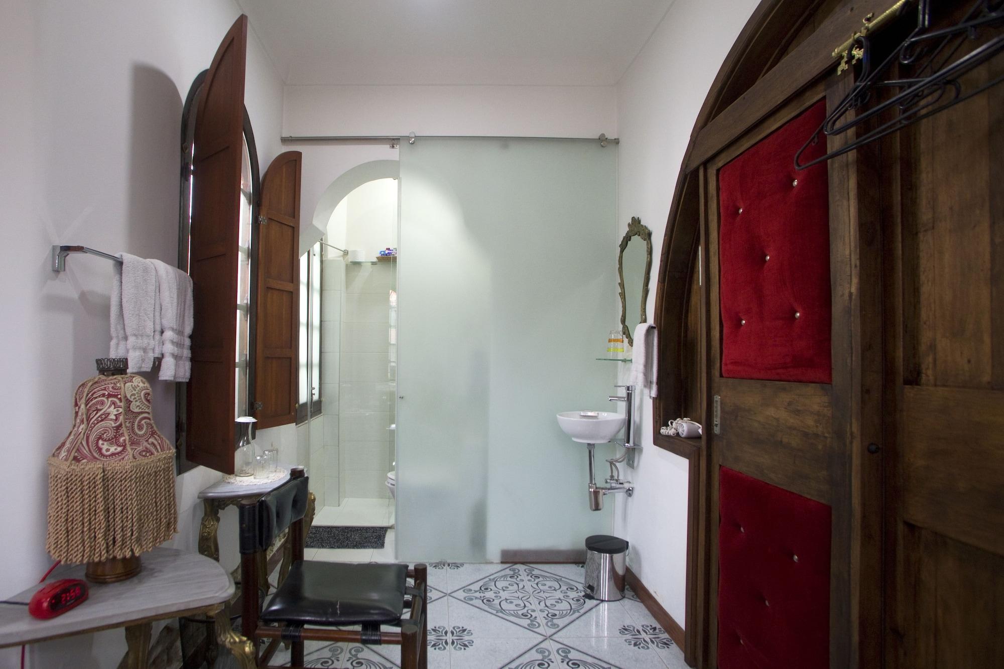 Bogota Bed & Breakfast Inn Екстериор снимка