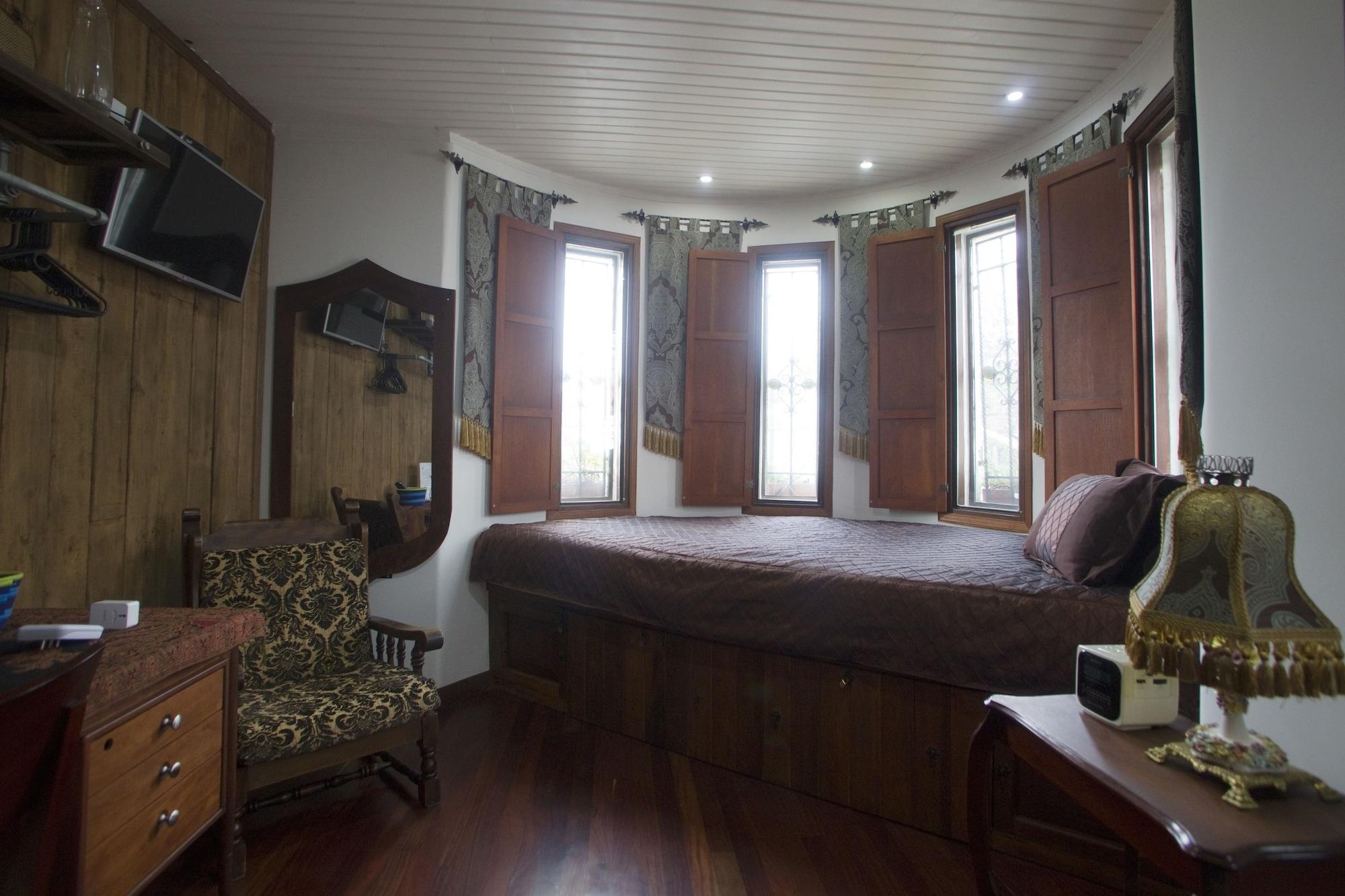 Bogota Bed & Breakfast Inn Екстериор снимка