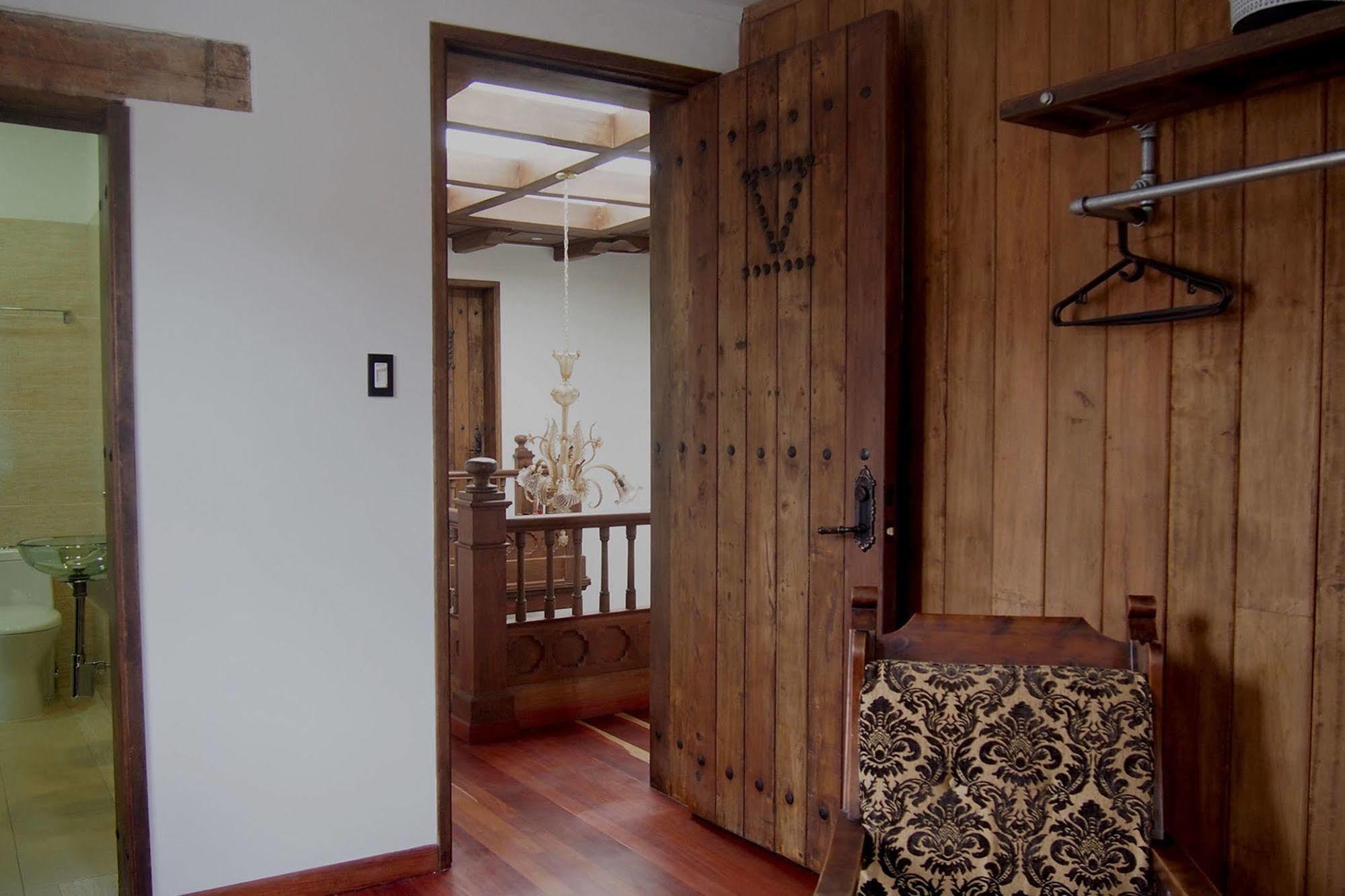 Bogota Bed & Breakfast Inn Екстериор снимка